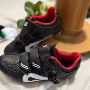 Peloton Black and Red Women's Cycling Shoes with Secure Ratchet Closure